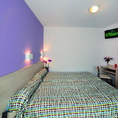 Hotel Saint Contard Lourdes Zewnętrze zdjęcie